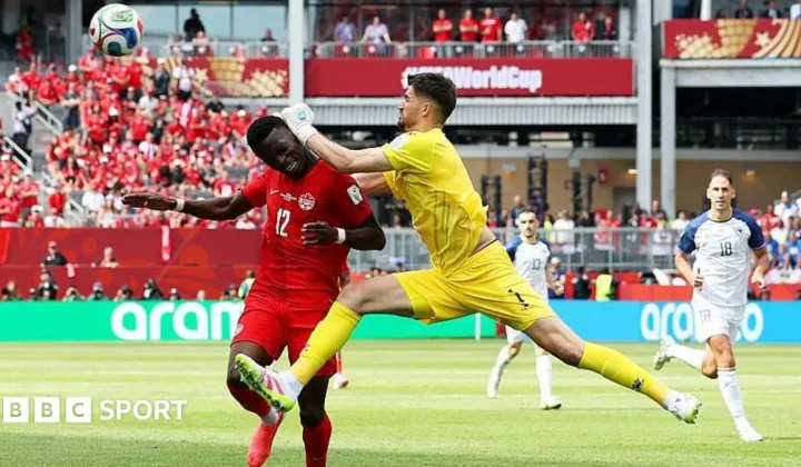 Pundits Clash Over Bosnia Goalkeeper’s Red Card Incident in Canada Draw