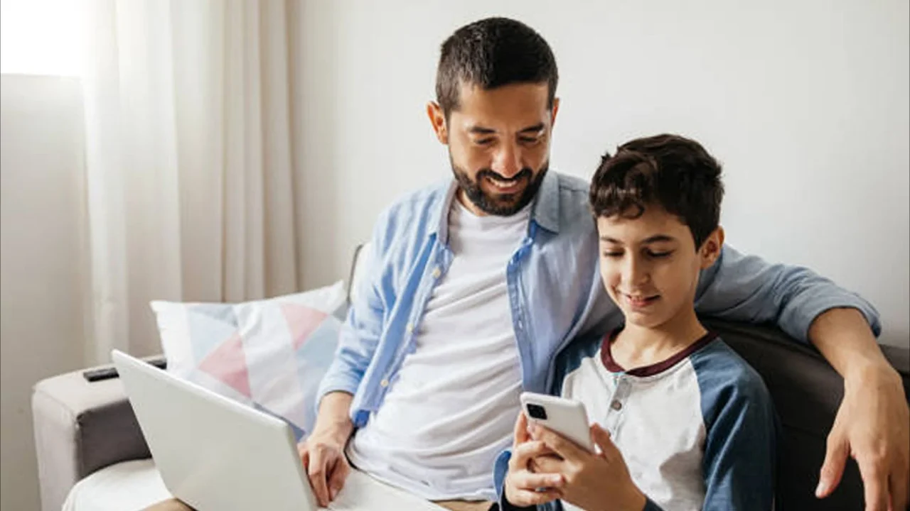 Nuevo Derecho de Conciliación Permite a Padres Reducir Jornada Laboral por Hijos Menores de 12 Años