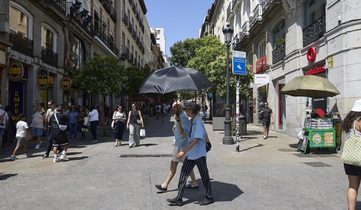 Bilbao Weather Forecast: Clouds to Clear, Temperatures to Rise