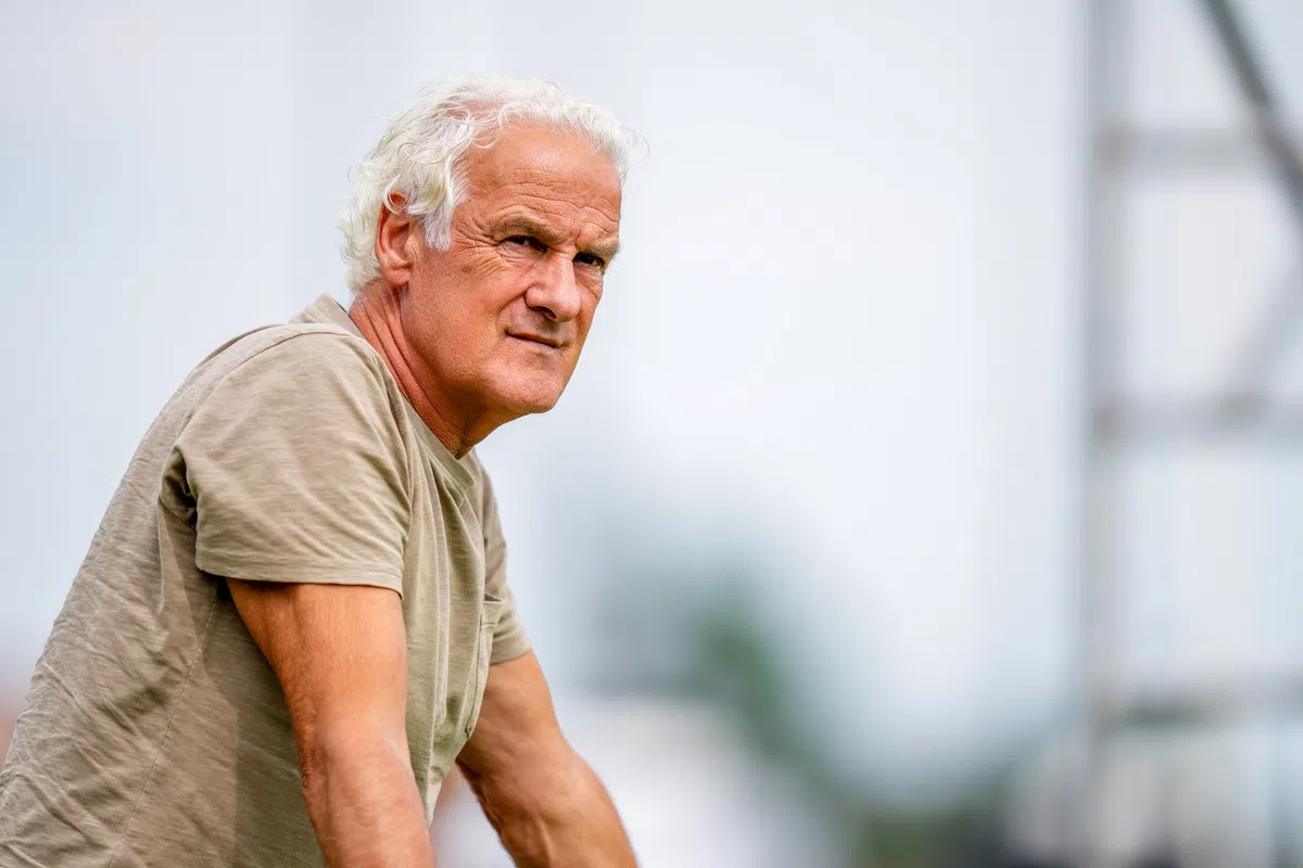 Fred Rutten in NEC Nijmegen colours or at a club event.