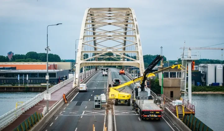 No Football Angle: Dutch Roadworks News Not Suitable for FootballGames10
