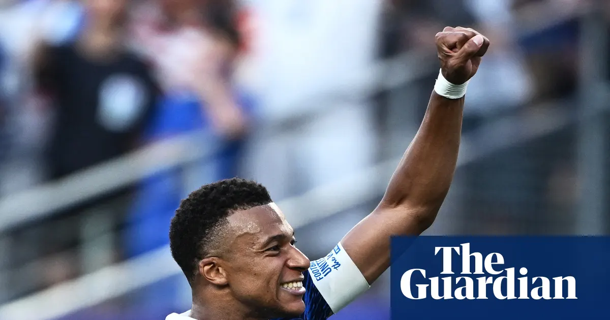 France Edges Paraguay in World Cup Thriller; England Faces Mexico Next