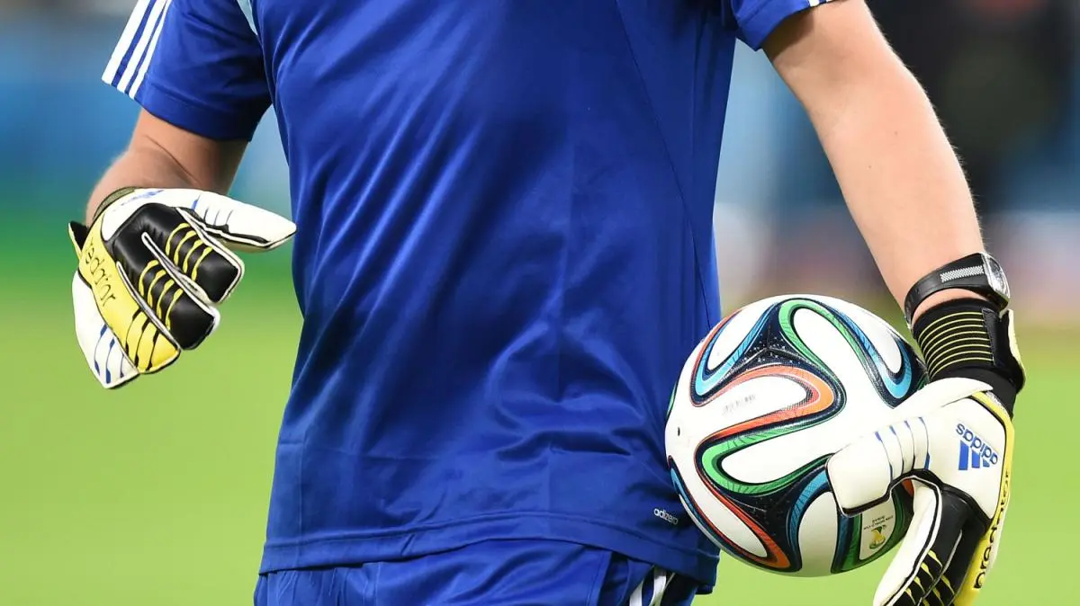 Inter Milan Signs Latvian Goalkeeper Roberts Apsīts for U23 Squad