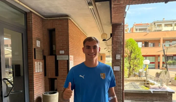 Parma Kicks Off Season with Medicals, Pellegrino Arrives Early Amid Juventus Speculation