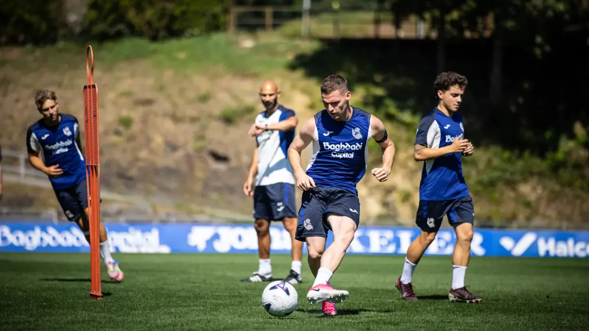 Real Sociedad Faces Left-Back Dilemma Ahead of 26-27 Season