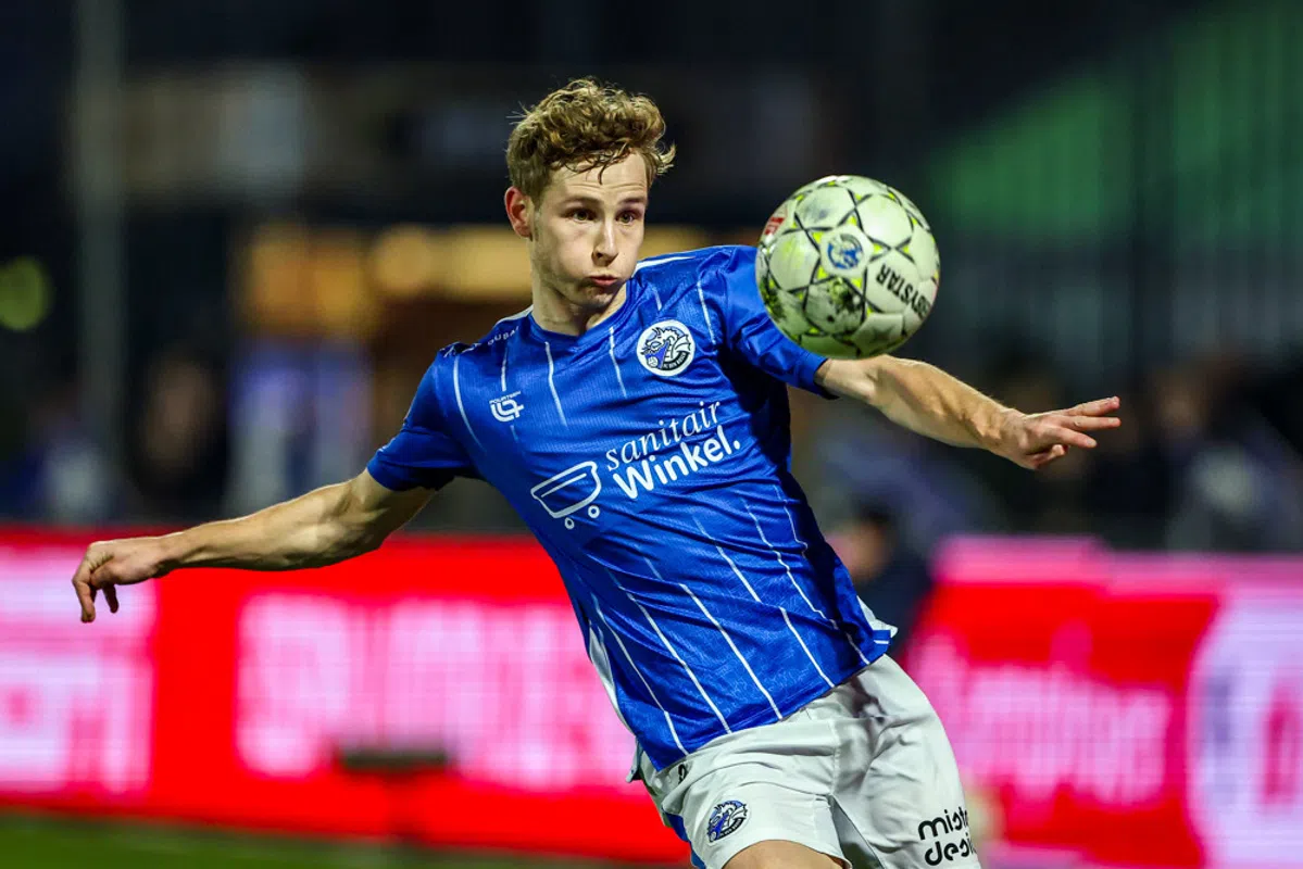 Nick de Groot, new left-back for Fortuna Sittard, celebrating a goal