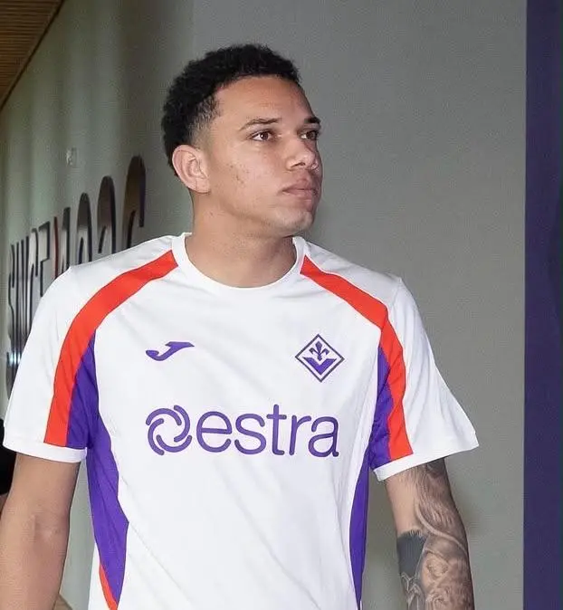 Fiorentina Secures Promising Brazilian Defender Viery Fernandes Santos Lopes