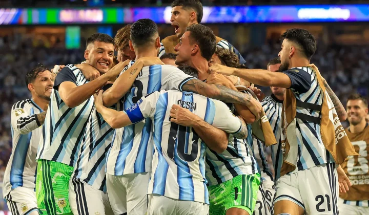 Messi Scores Twice as Argentina Survive Scare Against Cabo Verde to Reach World Cup Round of 16