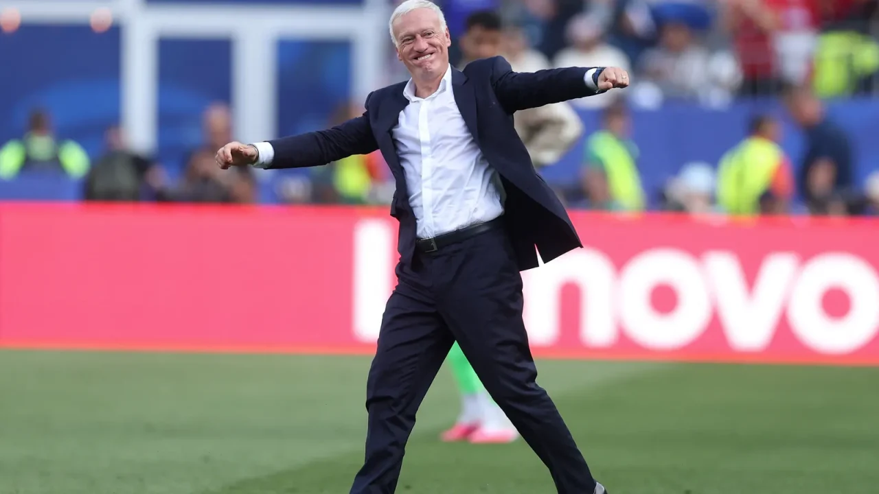 Deschamps Navigates Familiar World Cup Territory Amidst Personal and Professional Transitions