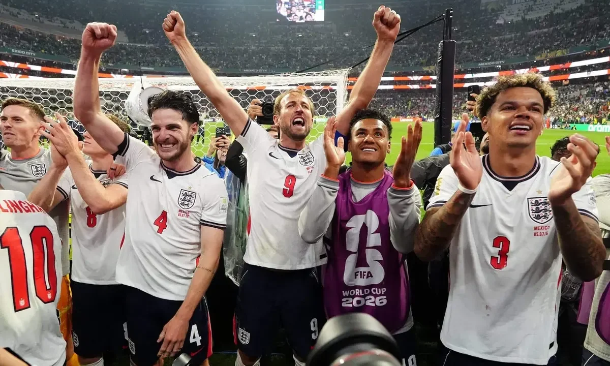 England Triumphs in World Cup Thriller Against Mexico at the Azteca