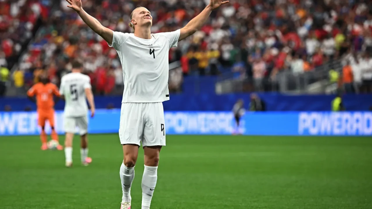 Erling Haaland Hailed as “Devastating” After World Cup Stunner