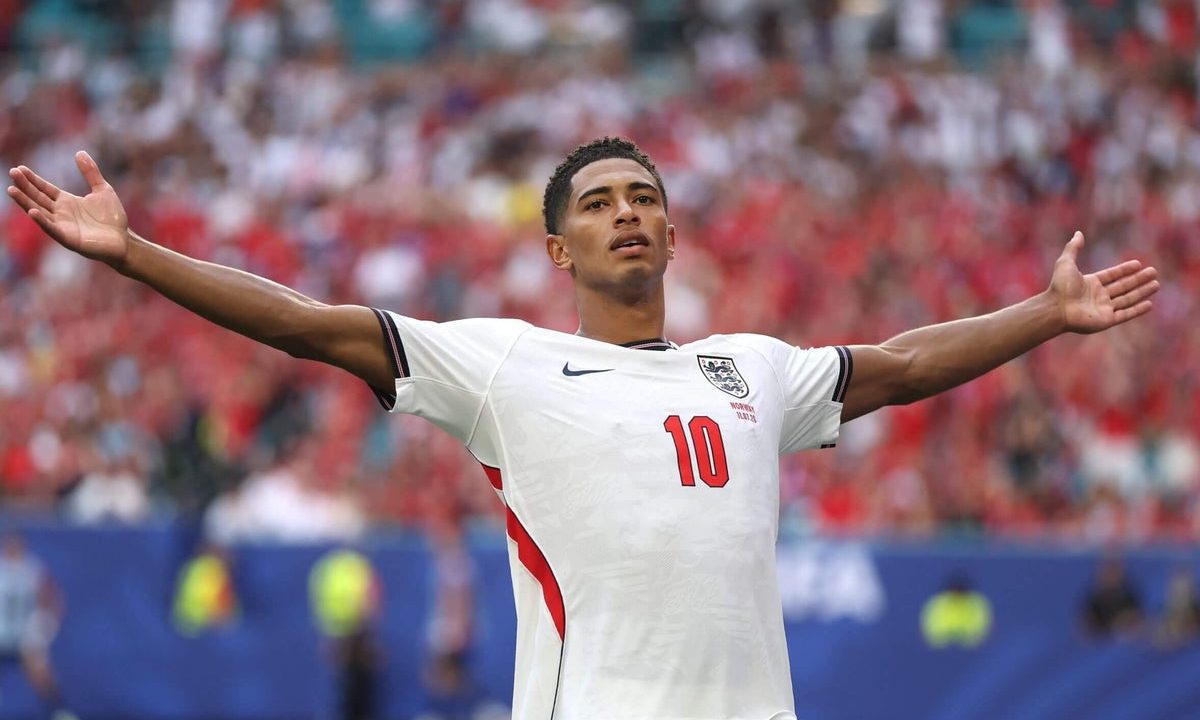 Bellingham Brace Sees England Through to World Cup Semifinal Amidst Controversy
