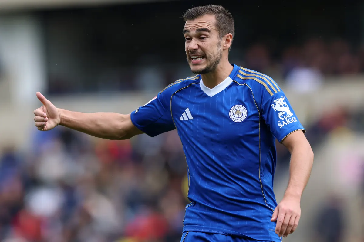 Harry Winks in action for Leicester City