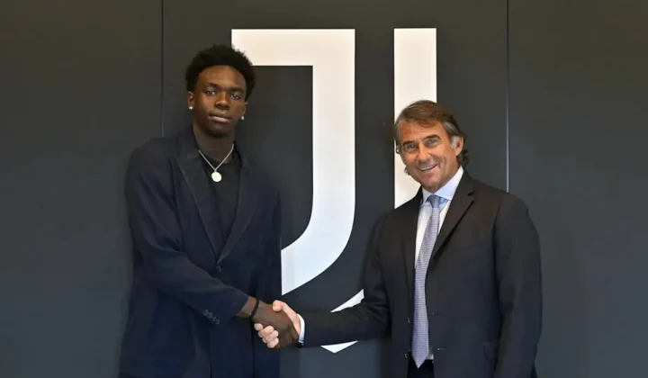 Juventus Weighing Immediate Loan for New Signing Ekhator Amid Striker Congestion