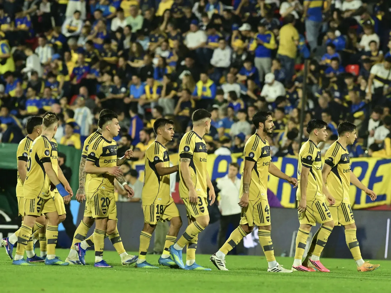 Boca Juniors players in team training gear