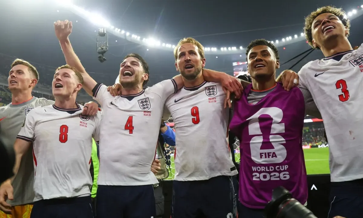 England Clinches World Cup Quarter-Final Spot After Tense Mexico Victory