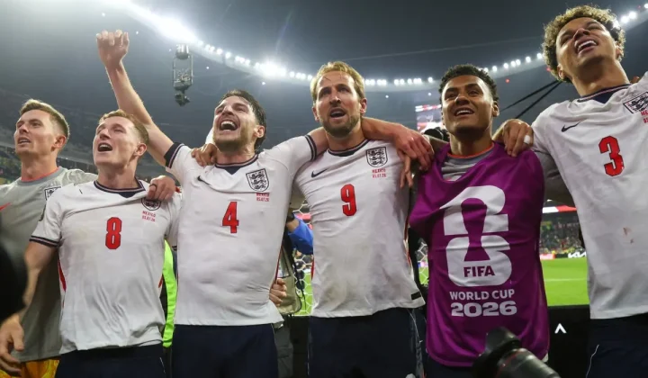 England Clinches World Cup Quarter-Final Spot After Tense Mexico Victory