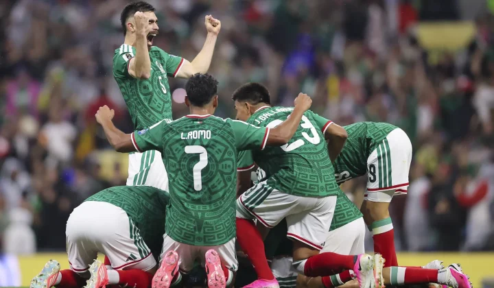 Mexico Ends 40-Year World Cup Knockout Curse with Ecuador Victory