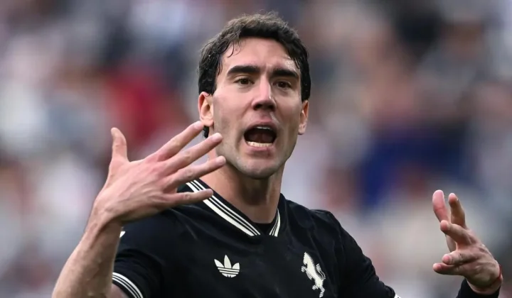 Juventus Reportedly Considering Vlahovic Return Amidst Kolo Muani and Kessié Pursuits