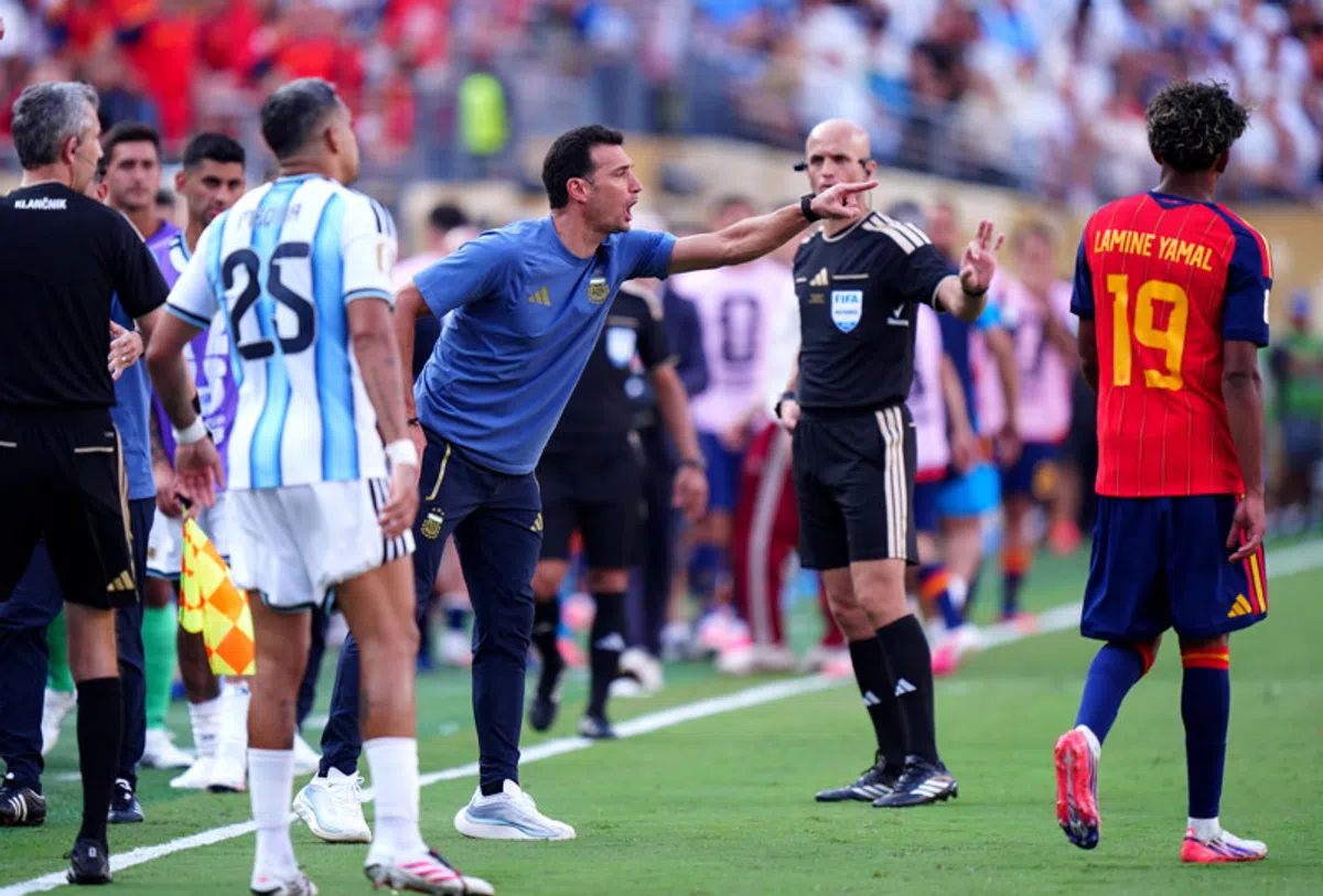 Lionel Scaloni addressing the media after Argentina's World Cup final loss