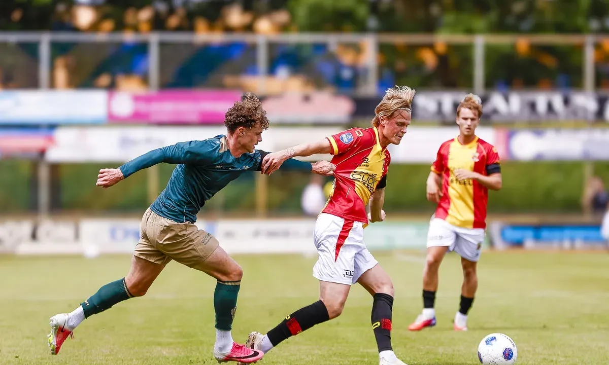 Søren Tengstedt Faces New Chapter at Go Ahead Eagles After Teammate’s Departure