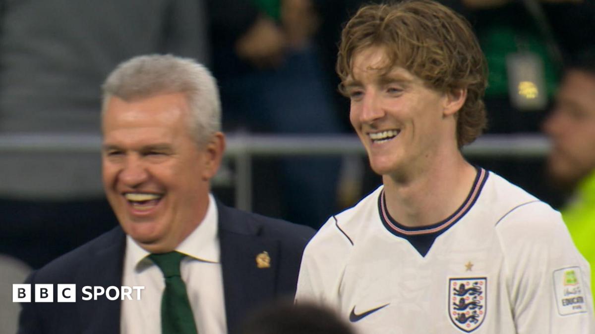 England’s Gordon Downplays Expletive Exchange with Former Mexico Manager