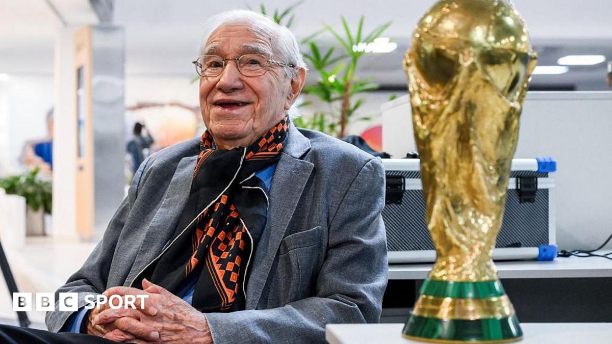 91-Year-Old Journalist Enrique Macaya Marquez Covers 18th World Cup, Reflects on Football’s Evolution