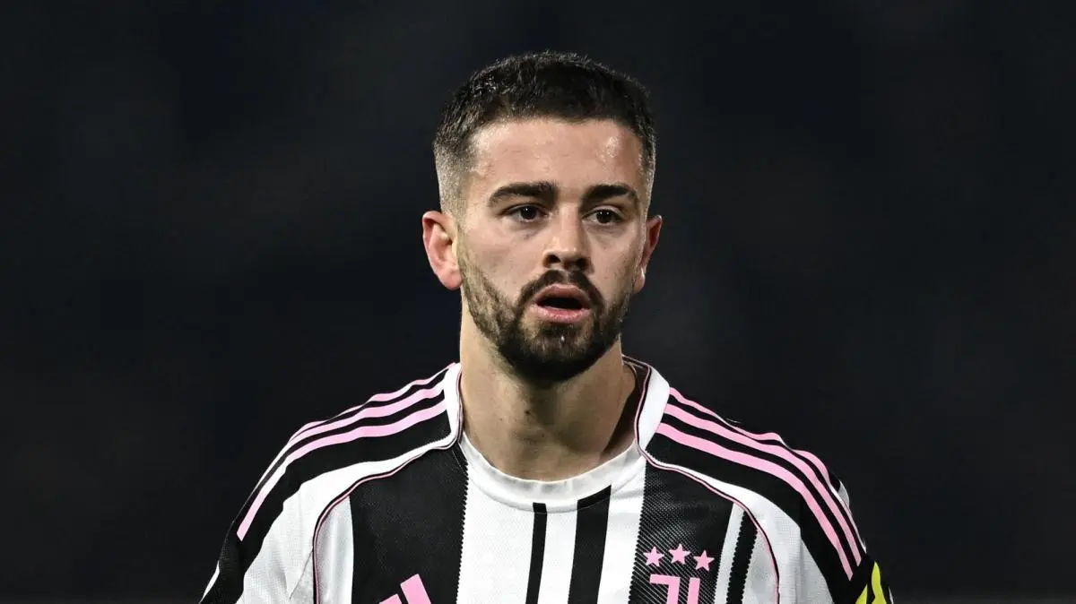 Fiorentina Eye Edon Zhegrova Loan Move as Juventus Consider Exit
