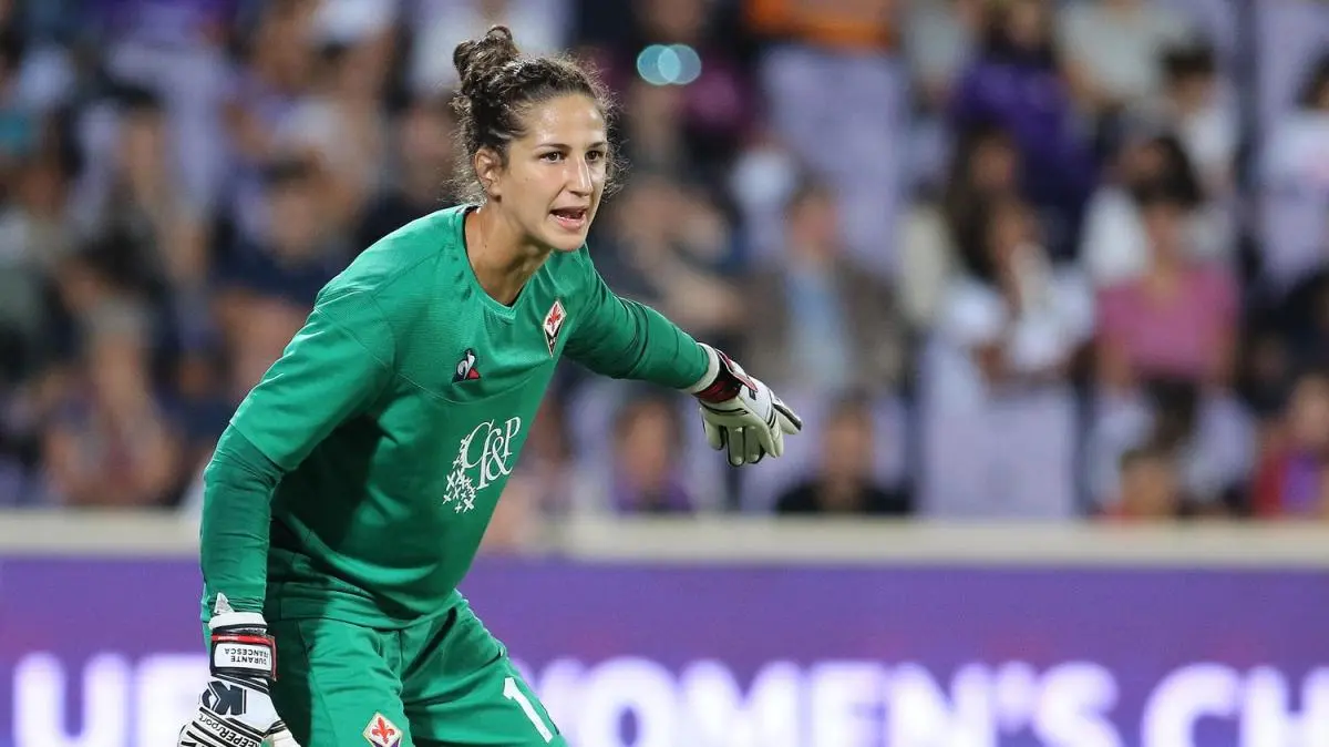 Como 1907 Femminile Signs Experienced Goalkeeper Francesca Durante