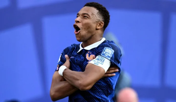 Kylian Mbappe Inspires France to Victory Over Sweden, Honors Manager Deschamps
