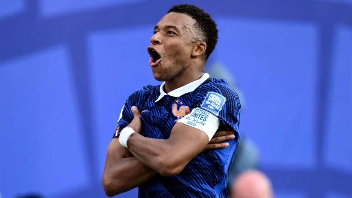 Kylian Mbappe Inspires France to Victory Over Sweden, Honors Manager Deschamps