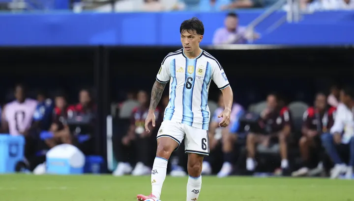 Lisandro Martinez: From Injury Doubts to World Cup Hero for Argentina