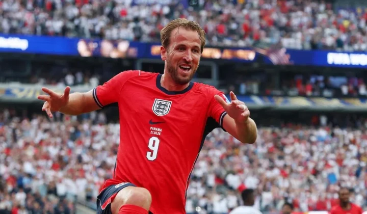 England Faces Mexico in 2026 World Cup Round of 16 Amidst Altitude and Home Crowd Challenges