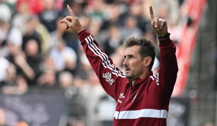 Miroslav Klose’s Nuremberg making early promotion statement in Bundesliga 2