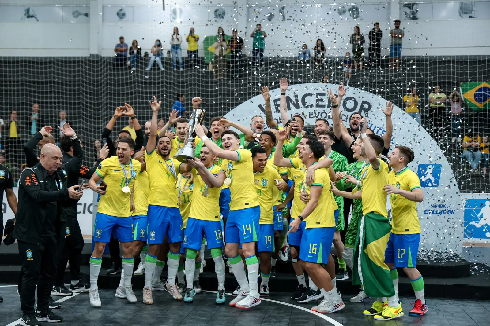 Brazil futsal team celebrates winning the CONMEBOL Liga Evolución Futsal North Zone title